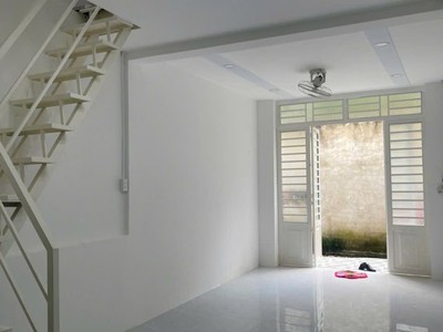 Nhà mới 1/, 2 tầng, trần thị cát hm, 28m2, 3.2x9m chỉ 0.8x tỷ 0