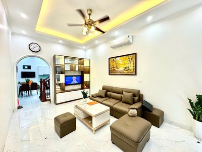 Siêu phẩm chất như nước cất bùi sơn trạch  giá: 7.65 tỷ diện tích 50/59 mv 4 tầng đẹp giá 2