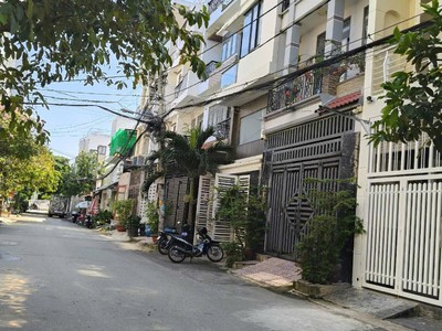 Bán đất mặt tiền đẹp nhất đường số 1, trường thọ, thủ đức sổ riêng 54m2 giảm mạnh 150tr còn 5,6 tỷ 2