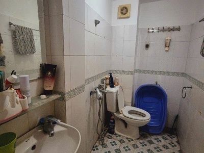 Bán nhà phố khâm thiên- đống đa, ngõ nông rộng thoáng, sát ô tô, dt 37m2, giá 5.85tỉ 4