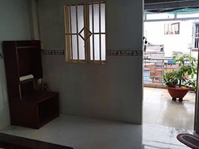Cho thuê nhà mới sơn sửa giá rẻ trung tâm đường số 11, phường 4, quận 4, hcm 4