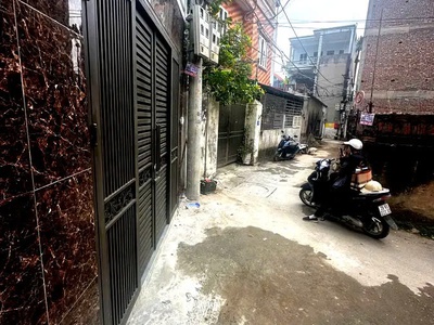 Phúc lợi, ba mặt thoáng , ngõ thông, morning đỗ cửa 35m2,4t,mt 4.2m, 6.65 tỷ,long biên. 4