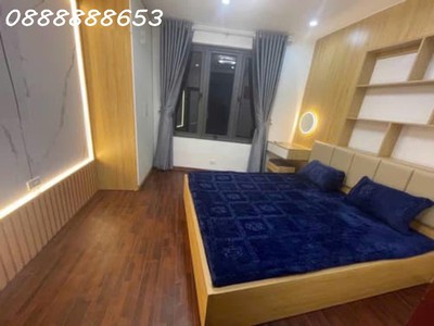 Hơn 4 tỷ  nhà tôn đức thắng hoa hậu trong phân khúc - lô góc 3 mặt thoáng - 3 ngủ đầy đủ công 1