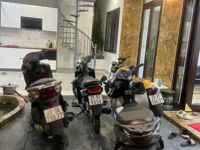 Khu vực hiếm có nhà bán, vị trí đắc địa, gần các trường học khu vực kim liên, gần chợ. bệnh viện 1