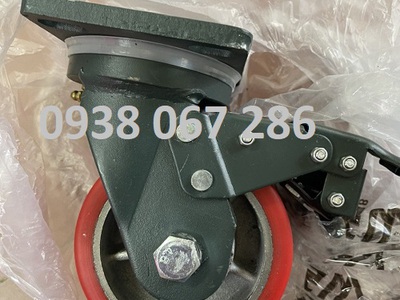 Bánh xe nâng kích tay kéo pallet hàng 80x70mm 2