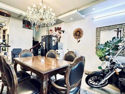 Hàng ngộp gấp bán-mtkd chợ vải soái kình lâm q5,6 tầng, 4.2x18,tt 50tr/th 1