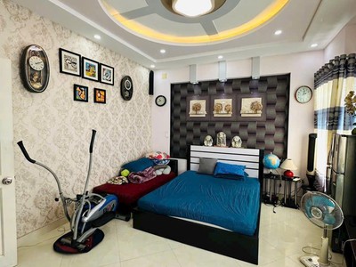 Hàng ngộp gấp bán-mtkd chợ vải soái kình lâm q5,6 tầng, 4.2x18,tt 50tr/th 2