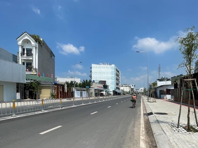 Nhà hẻm thông 7m - 4tầng  - sát mặt tiền - khu vip hiệp thành cty chỉ 4,95 tỷ. 4