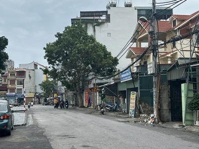 Siêu hiếm ,bán nhà ngọc thụy long biên 30m2 nhỉnh 6 tỷ, oto tải tránh, vài bước ra chợ, trường học, 2