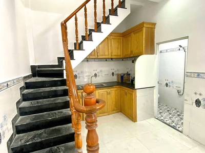 Hơn 2 tỷ sở hữu nhà 2 tầng hẽm xe hơi 5 m ngay bến xe bus hiệp thành q12 3