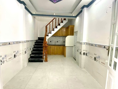 Hơn 2 tỷ sở hữu nhà 2 tầng hẽm xe hơi 5 m ngay bến xe bus hiệp thành q12 0