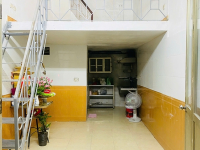 Cho thuê nhà 2,5 tầng, diện tích sử dụng 56mv ở 60/127 Văn Cao, Ba Đình 0