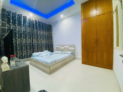 Bán nhà cho con đi học - mt huỳnh văn bánh - 92m2 18.5 tỷ 2