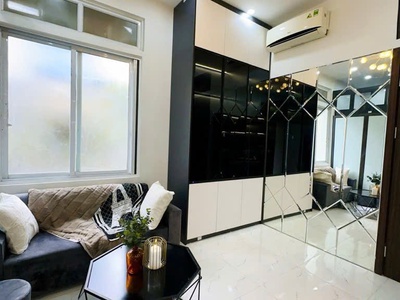  siêu phẩm nhà ngọc thụy   nhà đẹp, ô tô đỗ cửa, diện tích 65m2 , 3 tầng mặt tiền .4.8m .gía 0