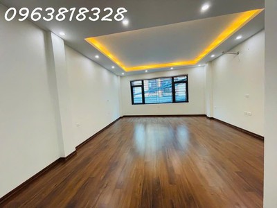 View đh thương mại - ngõ thông kinh doanh - thang máy - mặt ngõ rộng thoáng - 50m oto tránh - nhà 3