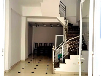 Nhà mới phúc lợi, 37m2, 5 tầng, mặt tiền 4m, 4.2 tỷ. long biên. 0