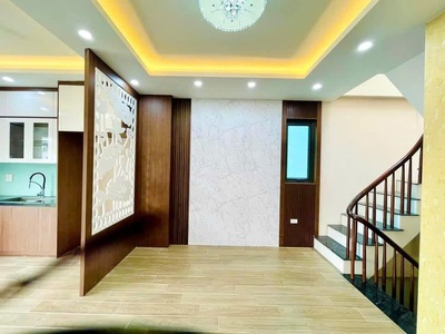 Bán nhà cù chính lan, thanh xuân 54mx7 tầng thang máy, full nội thất, gần ô tô 16.9 tỷ. 0