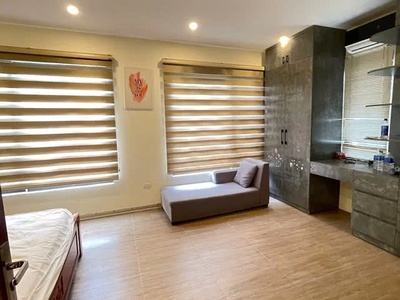 Nhà mới bát khối -long biên ,36m2,4 tầng,mt 5.9m, 6.15 tỷ.ô tô đỗ cửa. 2