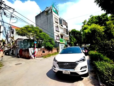 Nhà  mới phố bát khối- long biên, 44m2, 5 tầng, mt 4m, 6.5 tỷ. 4
