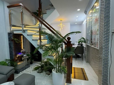 Bán nhà trong ngõ tùng thiện vương, q.8 -  28m2, 2pn, 2wc, 3.6 tỷ - sổ đỏ 2