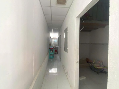 Bán gấp căn gốc 2 mặt tiền 145m2, đường 10m, sẵn dòng tiền 46tr/m2, sát ql13 gần vạn phúc 9.1 tỷ 2