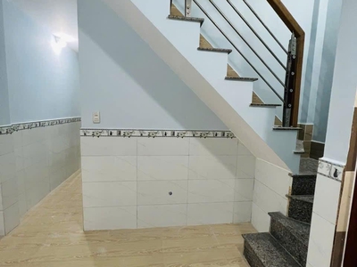 Nhà hẻm ôtô tân chánh hiệp 13 - 1 trục ra tô ký - 2 tầng - 42m2. chỉ 3,96 tỷ. 2