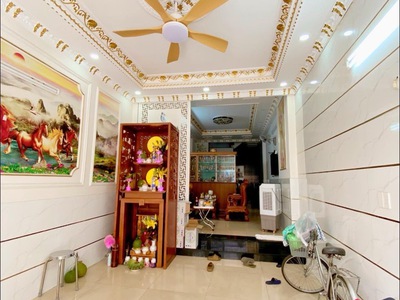 Mặt tiền kinh doanh đỉnh - 4 tầng siêu đẹp - vừa ở vừa kd - sổ đẹp vuông vức hc đủ - miếu gò xoài 0