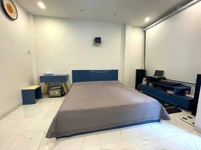 Bán gấp nhà trân khát chân , oto đỗ cửa-ở và kinh doanh được . 4tầng 4pn 46m2-,mt4m. giá 11tỷ . 2