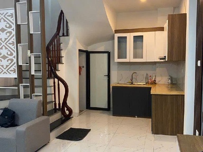 Nhà đẹp lung linh nguyễn văn cừ ,ngõ ô tô tránh tiện ích bạt ngàn diện tích 70m2,3 tầng giá nhĩnh 3