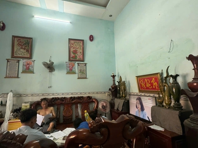 Bán nhà mặt tiền Nguyễn Thị Minh Khai - Tp.Dĩ An. DT 65m2 0