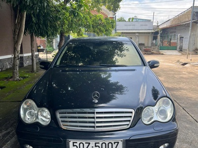 Chính chủ bán xe Mercedes Benz C Class 2005  bản Sport 4