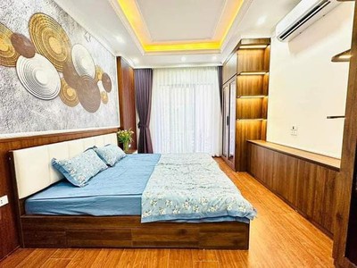 Bán nhà đội cấn - ba đình 30m 5 tầng mt 3.5m giá 6.98 tỷ   thương lượng 2