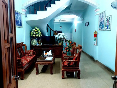 Bán nhà 3 tầng kdt trần hưng đạo ,diện tích 83m2, kinh doanh văn phòng, ô tô đỗ cửa. 1