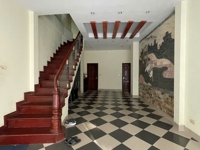Bán nhà hoàng hoa thám 52m2 x 5 tầng chỉ nhỉnh 10 t. ô tô tránh , ngõ thông, kinh doanh đỉnh .trung 0