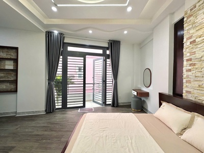 Cạnh nhà ns. hoài linh - nhà đẹp 4 tầng, full nội thất 3