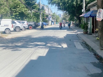 Ngang 5.6m mt k. doanh đỉnh. tam phú. tđ - 147m - 4 tầng. 5pn. hd thuê 25tr/th. bán ngay 17 tỷ tl 0