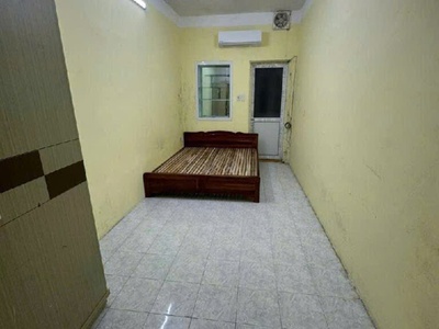 Đống đa- hiếm- hơn 3 tỷ  nhà đẹp ở ngay - dân xây- gần phố- gần ô tô- 3 ngủ đủ công năng 4
