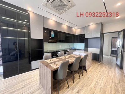 Gia đình cần bán gấp- nhà thạch bàn 61 m- mt 4,2m- gara -thang máy - đường 12m- - kinh doanh 2