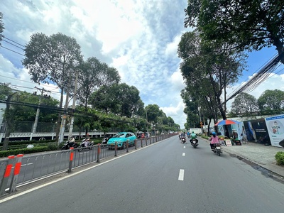 Hàng độc lạ mtkd quang trung view góc ngang 11m 330m2 kd tuyệt đỉnh làm showroom chỉ 45 tỷ. 1