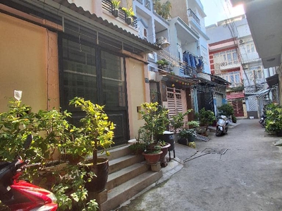 Bán nhà 4 tầng, 48m2, phú thuận, q.7, giá 7,2 tỷ, sổ hồng 1