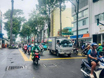 19.5tỷ tl- mặt tiền đường 3/2 -sư vạn hạnh 60m 7tầng hầm lầuthang máy, hdt.50tr/th 3