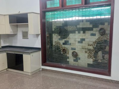 Bán căn biệt thự 3 tầng phường trần hưng đạo diện tích 180m giá 19 tỷ 0