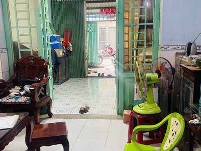 Hẻm xe tải thông, 51m2, 4 tầng 3pn, đất mới giá 4.2 tỷ 0