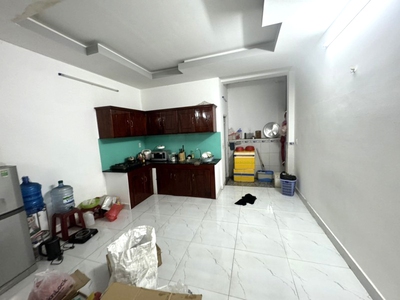 Chỉ 4.x tỷ  bán nhà 2 tầng hẻm xe tải 52m2 4.25x12.5m ql13 hiệp bình phước mới đẹp ở ngay 1