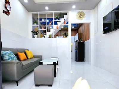 Q8 nhà đẹp mới tinh khu dân trí an ninh 5 phút tới quận 5 sổ vuông đẹp 3.xt 0