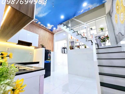 Q8 nhà đẹp mới tinh khu dân trí an ninh 5 phút tới quận 5 sổ vuông đẹp 3.xt 2