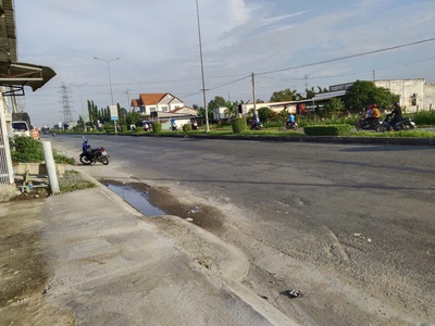 Chính chủ cần bán lô đất có sẵn nhà xưởng mặt tiền dt827a châu thành long an 2