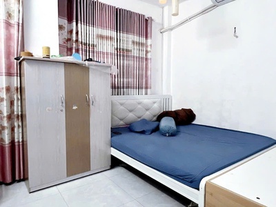 Bán gấp nhà mã lò hẻm 5m xe hơi ra vào 40m2,4 tầng đúc btct nhỉnh 4 tỷ 3