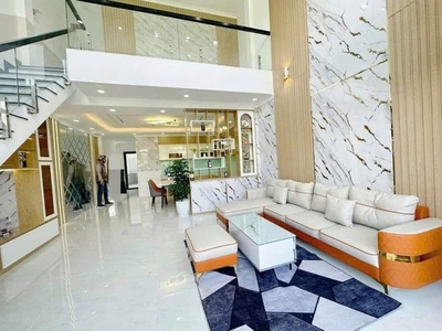 Nhà đẹp xã Long Hiệp huyện Bến Lức dt 110m2  1 lầu 3pn 2wc giá 2,15 tỷ 2