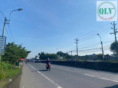 Bán đất DT: 8.328m2 đất SKC có sẵn điện 3pha mặt tiền đường QL1A,Thủ Thừa, Long An. 1